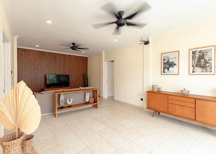 Beautifully Renovated 3 Private Ensuites