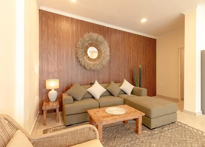 Hébergement de vacances Beautifully Renovated 3 Private Ensuites
