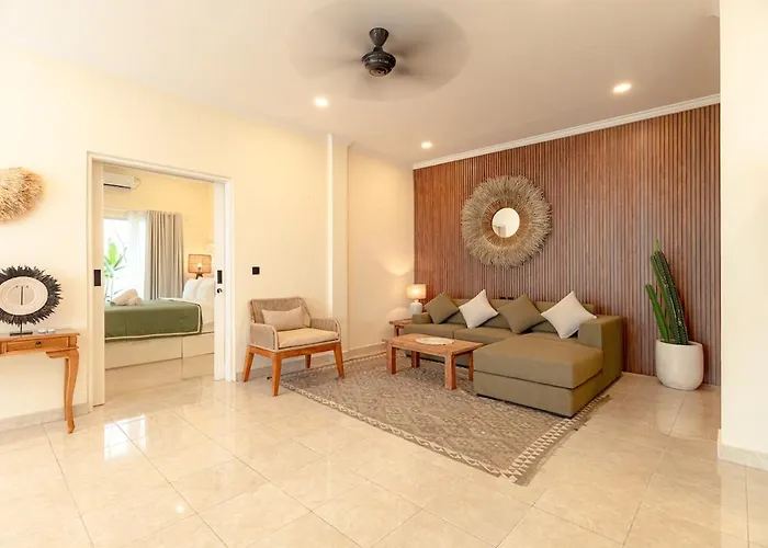 Beautifully Renovated 3 Private Ensuites Hébergement de vacances